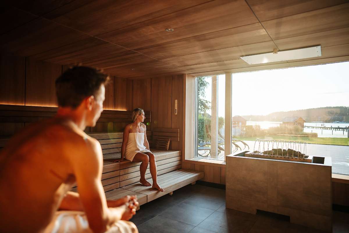 Wellness in Südkärnten - Badehausglück am Turnersee - Sauna im Badehaus